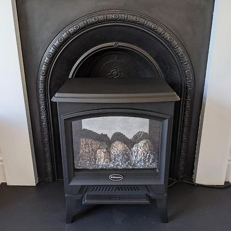 Luxury Townhouse In Town Centre, Views, River Walk, Free Parking Shrewsbury Exterior photo